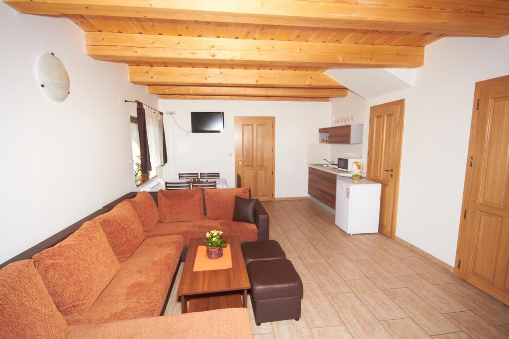 U Haryho Hotell Dolní Bečva Exteriör bild